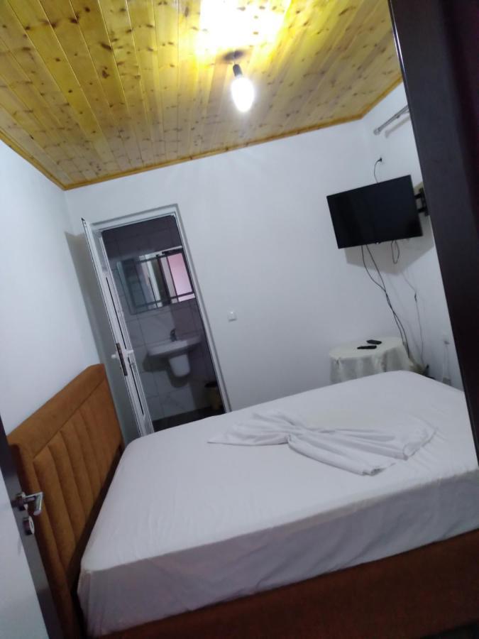 Condo Rooms Sarandë Eksteriør bilde